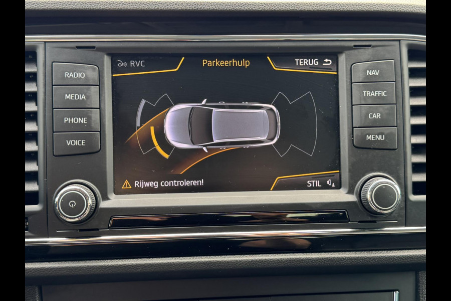 Seat León ST 1.0 EcoTSI Style Full LED koplampen Cruise control Climate control Apple Carplay / Android auto Parkeersensoren