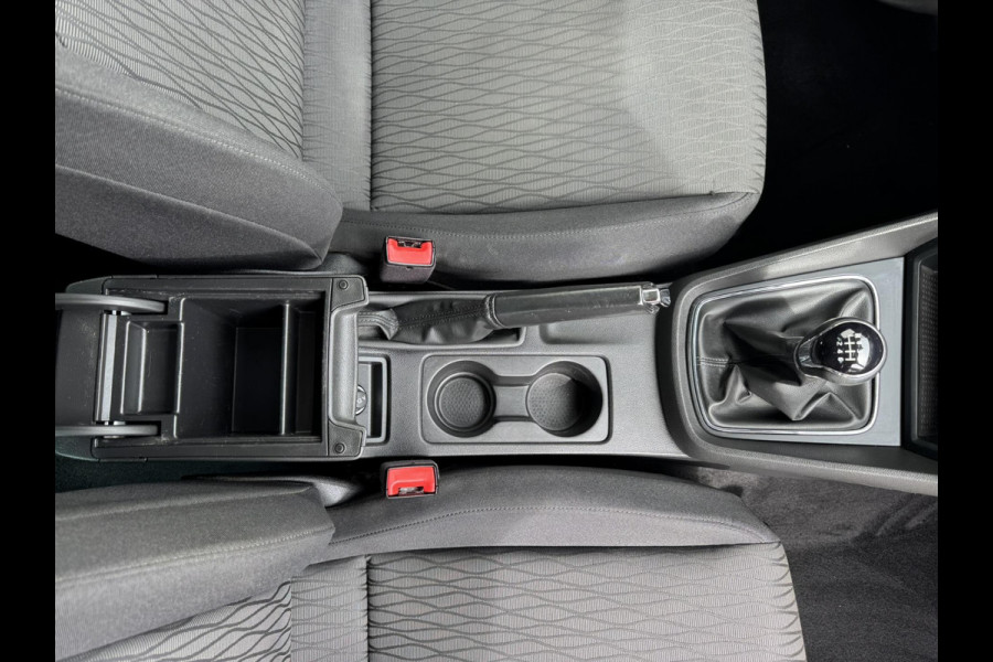 Seat León ST 1.0 EcoTSI Style Full LED koplampen Cruise control Climate control Apple Carplay / Android auto Parkeersensoren