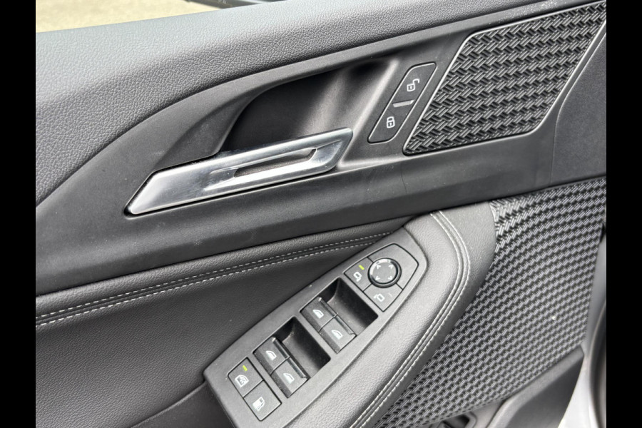 BMW 2 Serie Active Tourer 225e xDrive PANO | ELEK. TREKHAAK | CAMERA