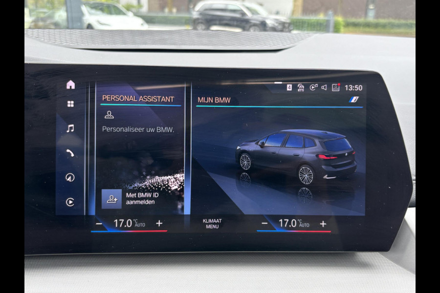 BMW 2 Serie Active Tourer 225e xDrive PANO | ELEK. TREKHAAK | CAMERA