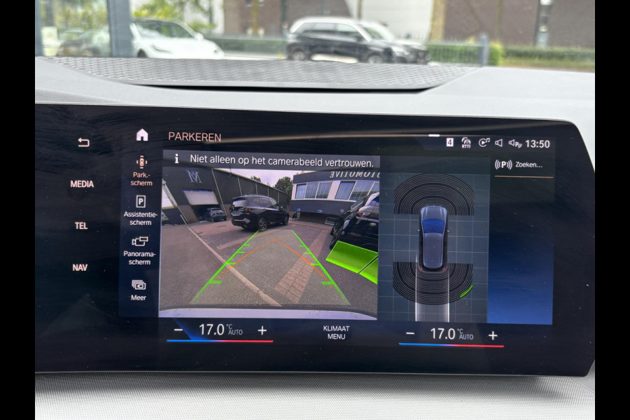 BMW 2 Serie Active Tourer 225e xDrive PANO | ELEK. TREKHAAK | CAMERA
