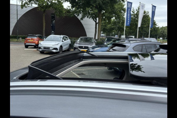 BMW 2 Serie Active Tourer 225e xDrive PANO | ELEK. TREKHAAK | CAMERA