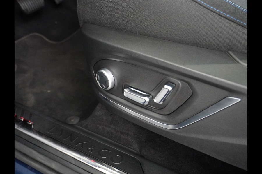 Lynk & Co 01 1.5 PHEV AUT-7 261pk 4wd Pano-Schuif-K-dak 20" 360°Camera Apple Carplay Android Auto Adaptive-Cr Navi Pdc-a+v Ecc Keyless Led M- Elek.Memory.Stoel File assistent Dodehoek detector Elektrisch bedienbare achterklep Rijstrooksensor Wifi Verkeersbord detectie 425Nm koppel 3,6kw laadvermogen A-label Euro 6 Hybride Benzine / Elektrisch rijden tot ca 69km  1800kg trekvermogen
