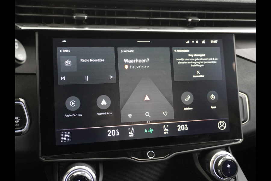 Lynk & Co 01 1.5 PHEV AUT-7 261pk 4wd Pano-Schuif-K-dak 20" 360°Camera Apple Carplay Android Auto Adaptive-Cr Navi Pdc-a+v Ecc Keyless Led M- Elek.Memory.Stoel File assistent Dodehoek detector Elektrisch bedienbare achterklep Rijstrooksensor Wifi Verkeersbord detectie 425Nm koppel 3,6kw laadvermogen A-label Euro 6 Hybride Benzine / Elektrisch rijden tot ca 69km  1800kg trekvermogen
