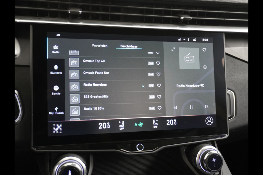 Lynk & Co 01 1.5 PHEV AUT-7 261pk 4wd Pano-Schuif-K-dak 20" 360°Camera Apple Carplay Android Auto Adaptive-Cr Navi Pdc-a+v Ecc Keyless Led M- Elek.Memory.Stoel File assistent Dodehoek detector Elektrisch bedienbare achterklep Rijstrooksensor Wifi Verkeersbord detectie 425Nm koppel 3,6kw laadvermogen A-label Euro 6 Hybride Benzine / Elektrisch rijden tot ca 69km  1800kg trekvermogen