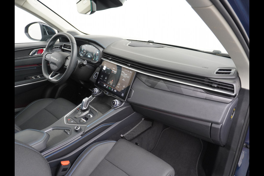 Lynk & Co 01 1.5 PHEV AUT-7 261pk 4wd Pano-Schuif-K-dak 20" 360°Camera Apple Carplay Android Auto Adaptive-Cr Navi Pdc-a+v Ecc Keyless Led M- Elek.Memory.Stoel File assistent Dodehoek detector Elektrisch bedienbare achterklep Rijstrooksensor Wifi Verkeersbord detectie 425Nm koppel 3,6kw laadvermogen A-label Euro 6 Hybride Benzine / Elektrisch rijden tot ca 69km  1800kg trekvermogen