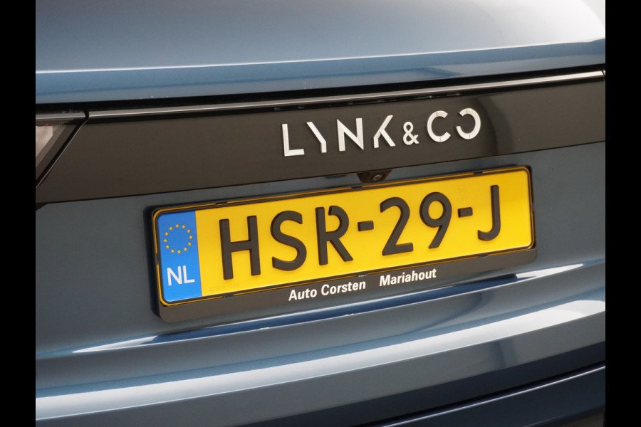 Lynk & Co 01 1.5 PHEV AUT-7 261pk 4wd Pano-Schuif-K-dak 20" 360°Camera Apple Carplay Android Auto Adaptive-Cr Navi Pdc-a+v Ecc Keyless Led M- Elek.Memory.Stoel File assistent Dodehoek detector Elektrisch bedienbare achterklep Rijstrooksensor Wifi Verkeersbord detectie 425Nm koppel 3,6kw laadvermogen A-label Euro 6 Hybride Benzine / Elektrisch rijden tot ca 69km  1800kg trekvermogen