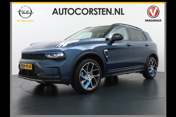 Lynk & Co 01 1.5 PHEV AUT-7 4wd 261pk Pano-Schuif-K-dak 20" 360°Camera Apple Carplay Android Auto Adaptive-Cr NaviPdc-a+v Ecc Keyless Led M-B Elek.Memory.Stoel File assistent Dodehoek detector Elektrisch bedienbare achterklep Rijstrooksensor Wifi Verkeersbord detectie 425Nm koppel 3,7kw laadvermogen A-label Euro 6 Hybride Benzine / Elektrisch rijden tot ca 69km  1800kg trekvermogen