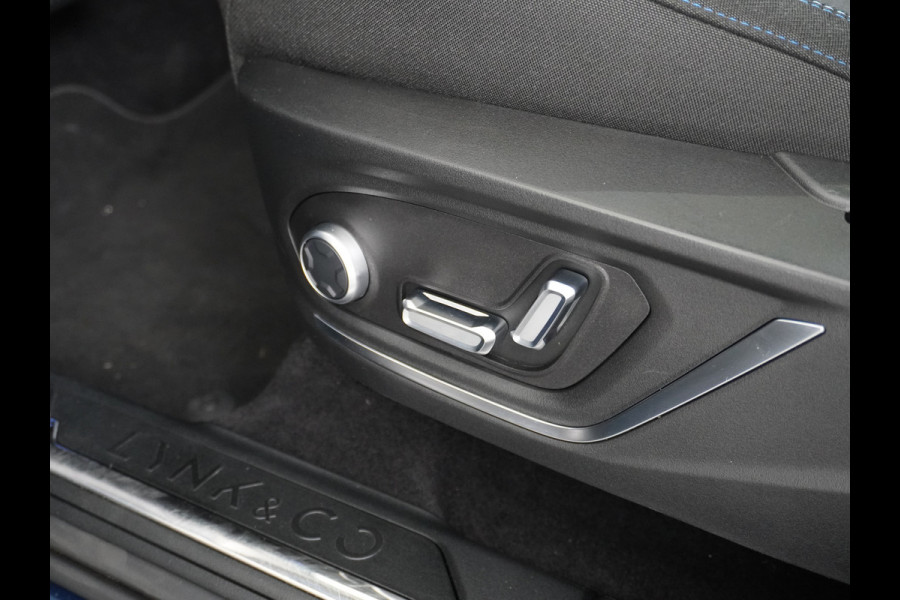 Lynk & Co 01 1.5 PHEV AUT-7 4wd 261pk Pano-Schuif-K-dak 20" 360°Camera Apple Carplay Android Auto Adaptive-Cr NaviPdc-a+v Ecc Keyless Led M-B Elek.Memory.Stoel File assistent Dodehoek detector Elektrisch bedienbare achterklep Rijstrooksensor Wifi Verkeersbord detectie 425Nm koppel 3,7kw laadvermogen A-label Euro 6 Hybride Benzine / Elektrisch rijden tot ca 69km  1800kg trekvermogen