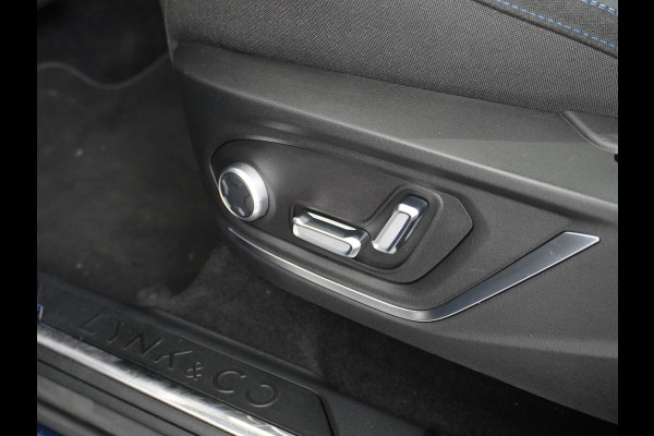 Lynk & Co 01 1.5 PHEV AUT-7 4wd 261pk Pano-Schuif-K-dak 20" 360°Camera Apple Carplay Android Auto Adaptive-Cr NaviPdc-a+v Ecc Keyless Led M-B Elek.Memory.Stoel File assistent Dodehoek detector Elektrisch bedienbare achterklep Rijstrooksensor Wifi Verkeersbord detectie 425Nm koppel 3,7kw laadvermogen A-label Euro 6 Hybride Benzine / Elektrisch rijden tot ca 69km  1800kg trekvermogen