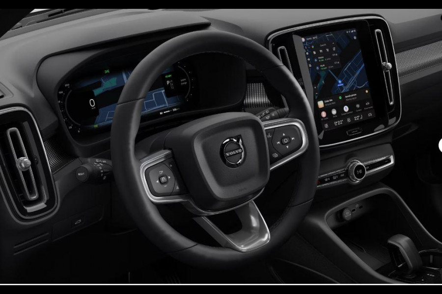 Volvo EX40 Single Motor Extended Range Plus Black Edition / Lounge Pakket / Panoramadak / Extra getint glas / Dak in Black stone / 20'' velgen