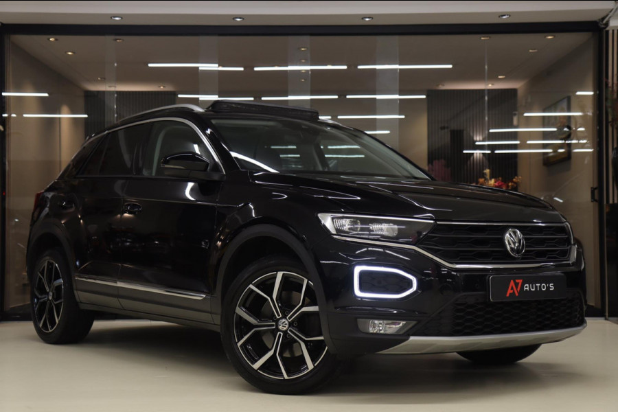 Volkswagen T-Roc 1.5 TSI Sport PANODAK/STOELV/LANEASSIST/ACC/CAM/VOL