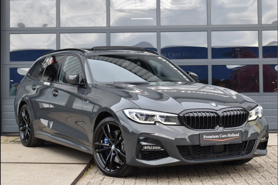 BMW 3 Serie Touring 330e xDrive M-Sport 292 Pk Dravit Grijs Metallic Pano Memory Head-Up Leder Keyless Trekhaak 19 Inch
