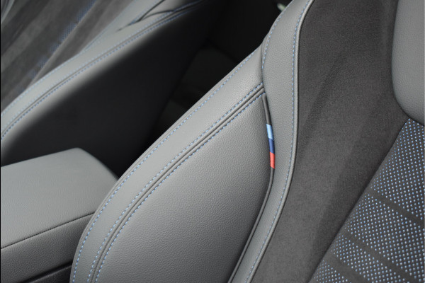 BMW 3 Serie Touring 330e xDrive M-Sport 292 Pk Dravit Grijs Metallic Pano Memory Head-Up Leder Keyless Trekhaak 19 Inch