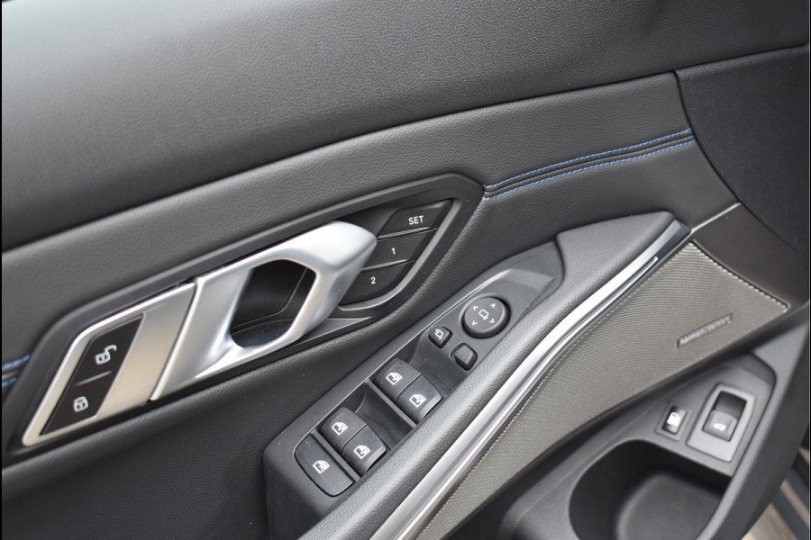 BMW 3 Serie Touring 330e xDrive M-Sport 292 Pk Dravit Grijs Metallic Pano Memory Head-Up Leder Keyless Trekhaak 19 Inch