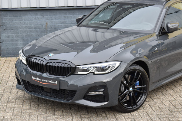 BMW 3 Serie Touring 330e xDrive M-Sport 292 Pk Dravit Grijs Metallic Pano Memory Head-Up Leder Keyless Trekhaak 19 Inch