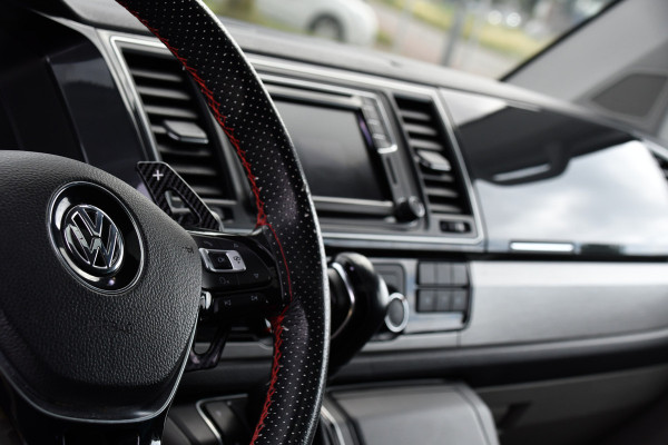 Volkswagen Transporter 2.0 TDI L2H1 DC Highline Adaptieve Cruise, Camera, 204PK, Automaat, LED, Electrische deur, Leder, Uniek!