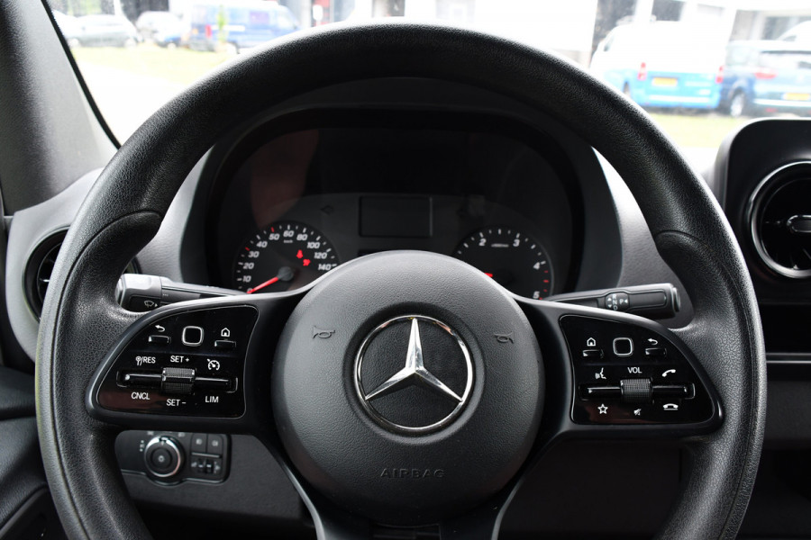 Mercedes-Benz Sprinter 316 2.2 CDI L2H1 PB Edition Camera, Cruise, Carplay, Standkachel, Automaat, Stoelverwarming, Multimedia, 164PK, Uniek!