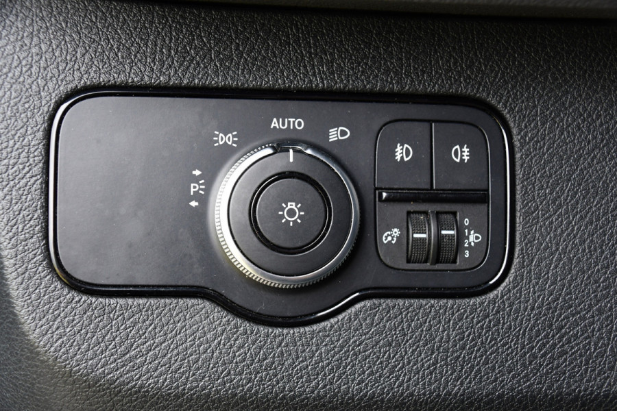 Mercedes-Benz Sprinter 316 2.2 CDI L2H1 PB Edition Camera, Cruise, Carplay, Standkachel, Automaat, Stoelverwarming, Multimedia, 164PK, Uniek!