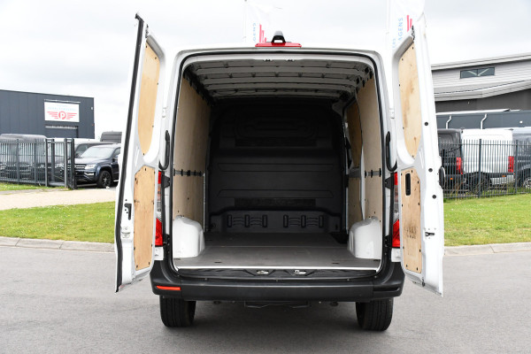 Mercedes-Benz Sprinter 316 2.2 CDI L2H1 PB Edition Camera, Cruise, Carplay, Standkachel, Automaat, Stoelverwarming, Multimedia, 164PK, Uniek!