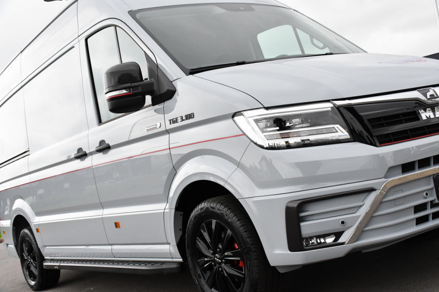 MAN TGE 35 2.0 Lion Edition L3H3 Individual EX btw - EX BPM, Camera, Cruise, Carplay, Leder, Clima, LED, Stoelverwarming, Carbon, 177PK, Automaat, Uniek!