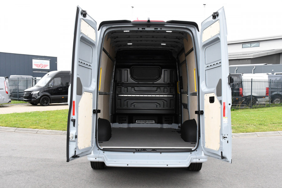 MAN TGE 35 2.0 Lion Edition L3H3 Individual EX btw - EX BPM, Camera, Cruise, Carplay, Leder, Clima, LED, Stoelverwarming, Carbon, 177PK, Automaat, Uniek!