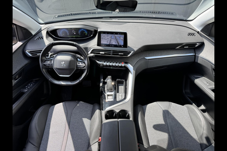 Peugeot 3008 1.6 HYbrid 225 Allure