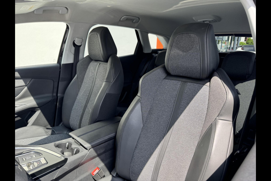 Peugeot 3008 1.6 HYbrid 225 Allure