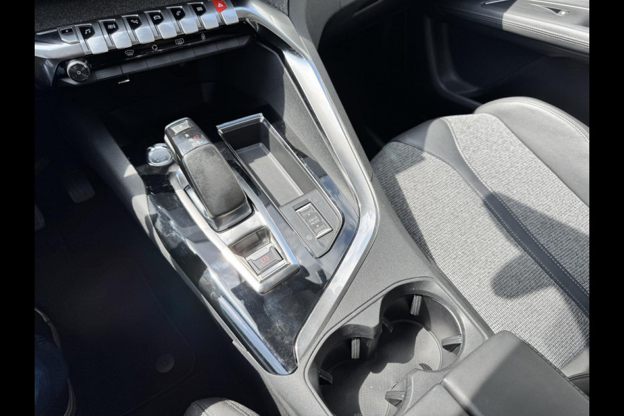 Peugeot 3008 1.6 HYbrid 225 Allure