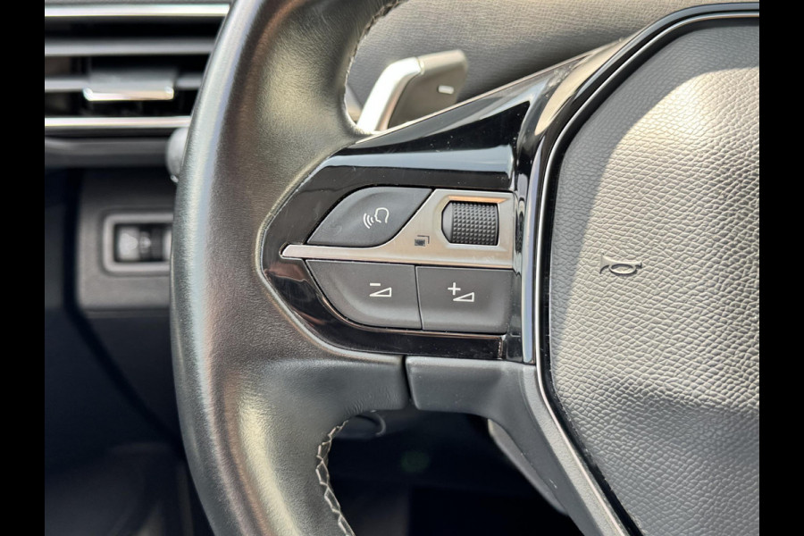 Peugeot 3008 1.6 HYbrid 225 Allure