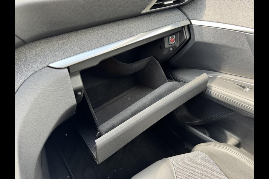 Peugeot 3008 1.6 HYbrid 225 Allure