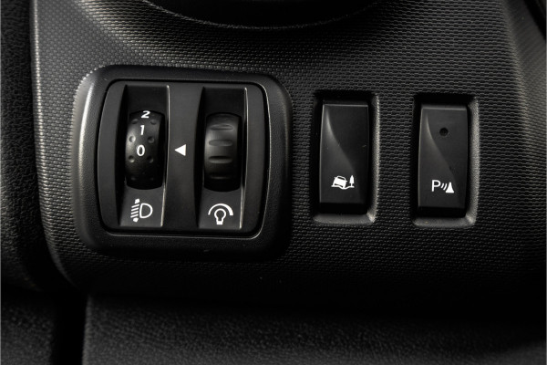 Renault Trafic 2.0 dCi 120PK| L1H1 | LED | Navigatie | Cruise | 3-Zits | Airco | PDC | Euro 6