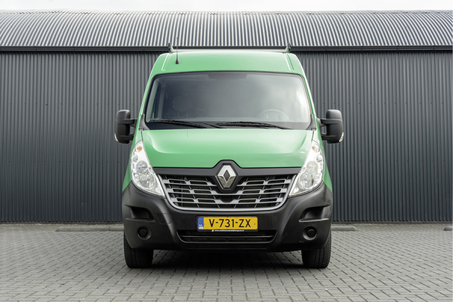 Renault Master T35 dCi | L3H2 | Imperiaal | Ladder | PDC | Camera | Navi | Cruise | Airco | Zijschuifdeur R+L | Euro 6