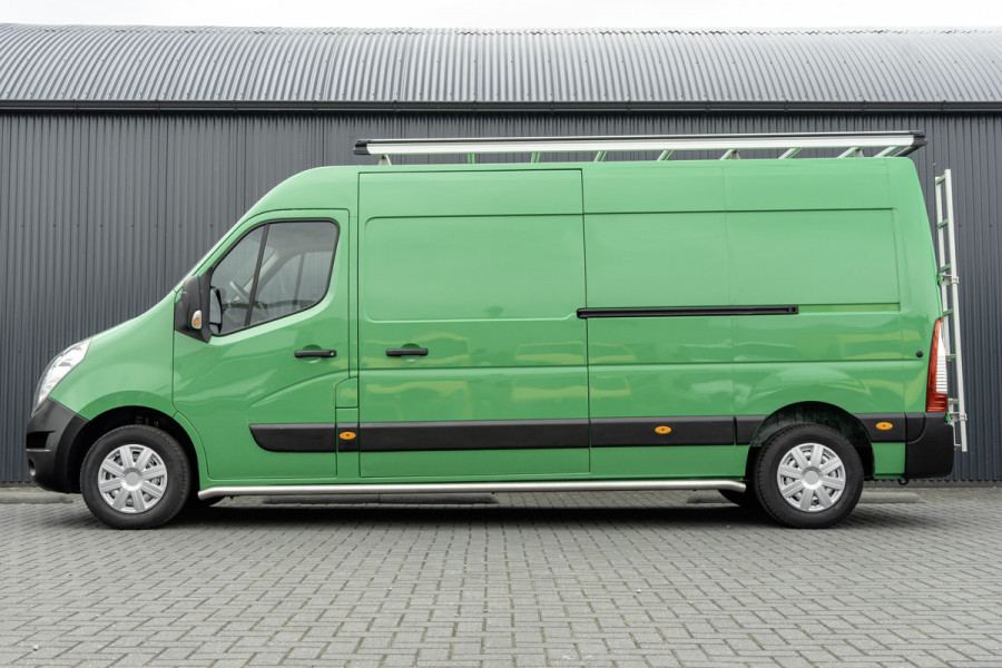 Renault Master T35 dCi | L3H2 | Imperiaal | Ladder | PDC | Camera | Navi | Cruise | Airco | Zijschuifdeur R+L | Euro 6
