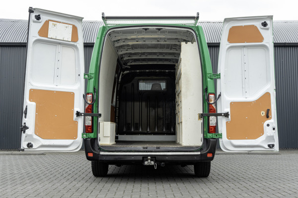 Renault Master T35 dCi | L3H2 | Imperiaal | Ladder | PDC | Camera | Navi | Cruise | Airco | Zijschuifdeur R+L | Euro 6
