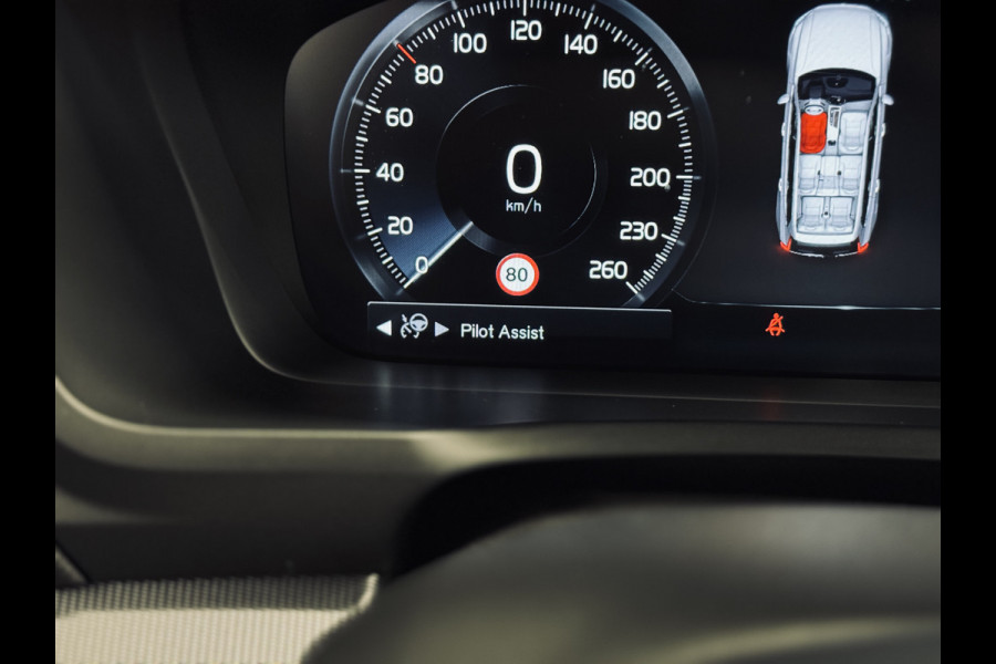 Volvo XC90 T8 Recharge AWD R-Design | 22" | Panorama | Trekhaak