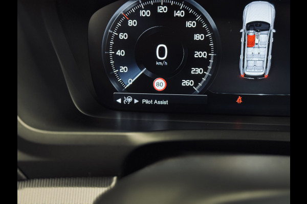 Volvo XC90 T8 Recharge AWD R-Design | 22" | Panorama | Trekhaak
