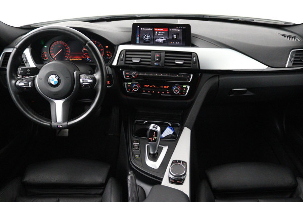 BMW 3 Serie Touring 318i M Sport Edition (STOELVERWARMING, NAVIGATIE, PARKEERSENSOREN, AUTOMAAT, CRUISE CONTROL, NL-AUTO)
