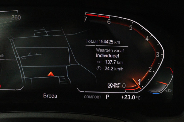 BMW 3-serie 320i High Executive Edition (PARKEERSENSOREN, STOELVERWARMING, LEER, NAVIGATIE, NL-AUTO)