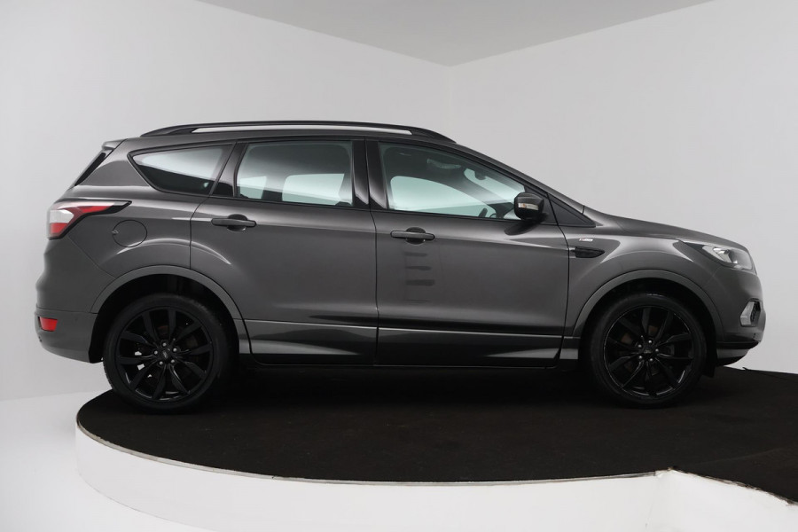 Ford Kuga 1.5 EcoBoost ST Line (PARKEERSENSOREN, CRUISE, TREKHAAK, GOED ONDERHOUDEN)
