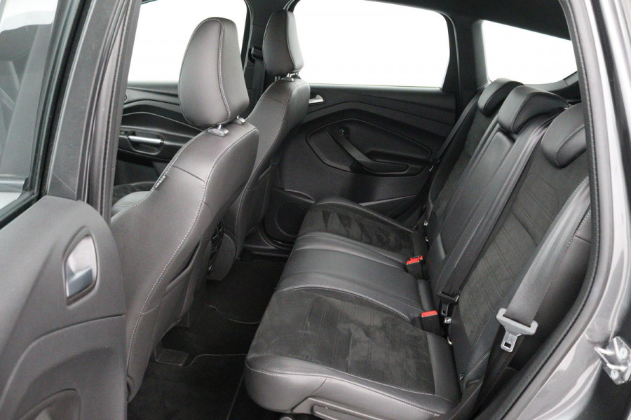 Ford Kuga 1.5 EcoBoost ST Line (PARKEERSENSOREN, CRUISE, TREKHAAK, GOED ONDERHOUDEN)