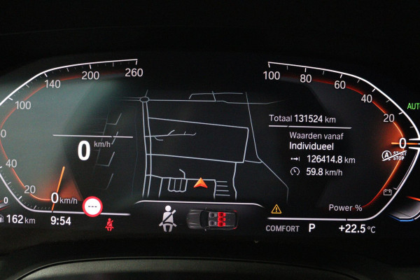 BMW 3 Serie Touring 318i Executive Edition (PARKEERSENSOREN, CRUISE CONTROL, NAVIGATIE, NL-AUTO, DEALER ONDERHOUDEN)