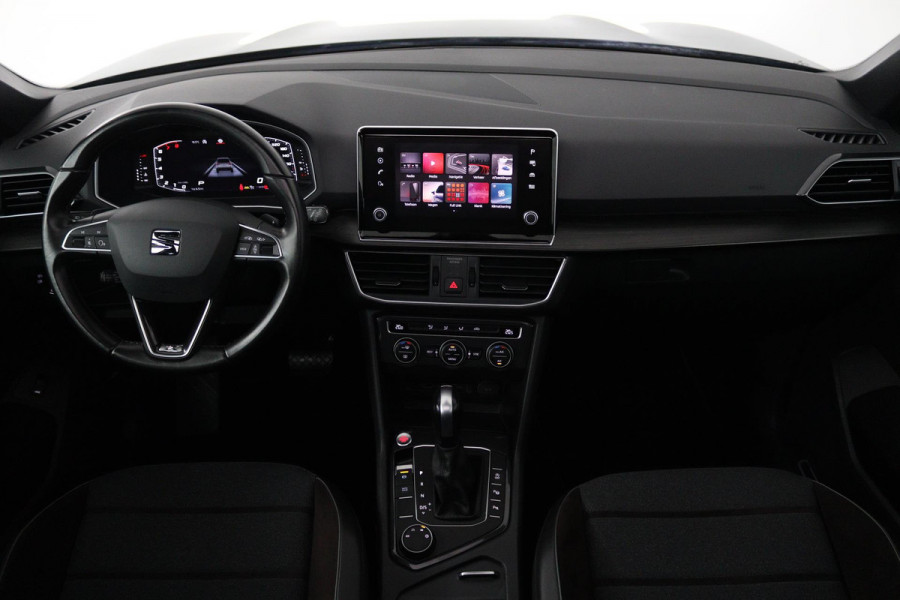 Seat Tarraco 1.5 TSI Xcellence (PANORAMADAK, ACHTERUITRIJCAMERA, PARKEERSENSOREN, NAVIGATIE, CRUISE ADAPTIEF, GOED ONDERHOUDEN)