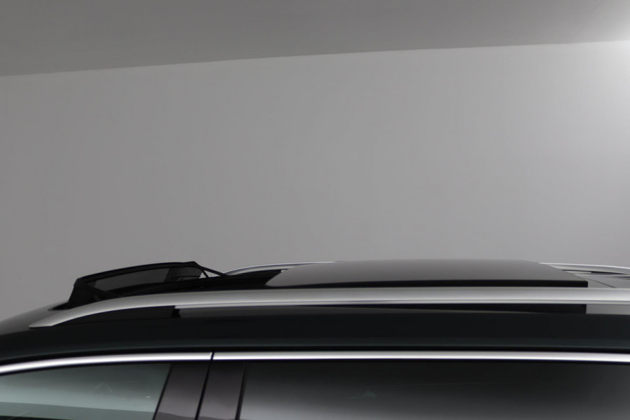 Seat Tarraco 1.5 TSI Xcellence (PANORAMADAK, ACHTERUITRIJCAMERA, PARKEERSENSOREN, NAVIGATIE, CRUISE ADAPTIEF, GOED ONDERHOUDEN)