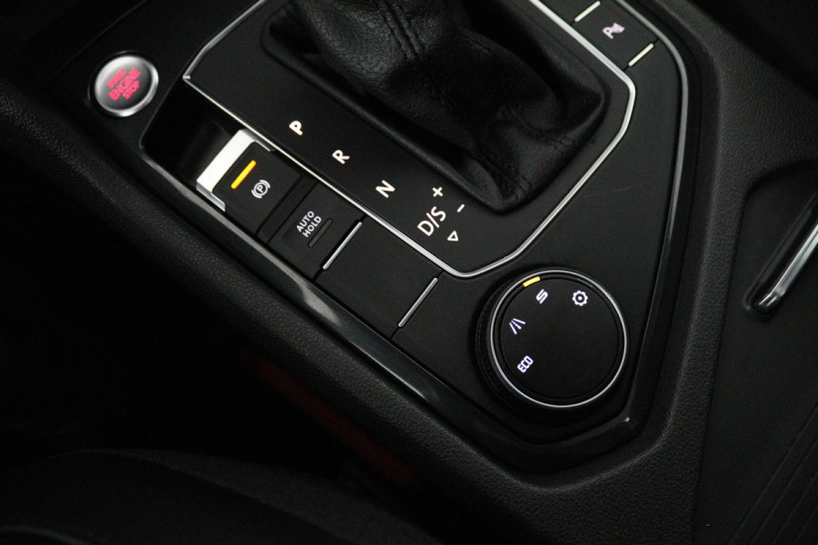 Seat Tarraco 1.5 TSI Xcellence (PANORAMADAK, ACHTERUITRIJCAMERA, PARKEERSENSOREN, NAVIGATIE, CRUISE ADAPTIEF, GOED ONDERHOUDEN)