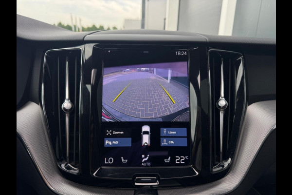Volvo XC60 2.0 T6 AWD R-Design M22 FULL PANO NAVI CLIMATE PDC SPORTVELGEN