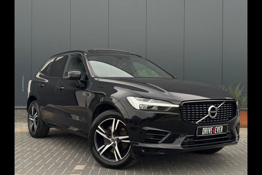 Volvo XC60 2.0 T6 AWD R-Design M22 FULL PANO NAVI CLIMATE PDC SPORTVELGEN