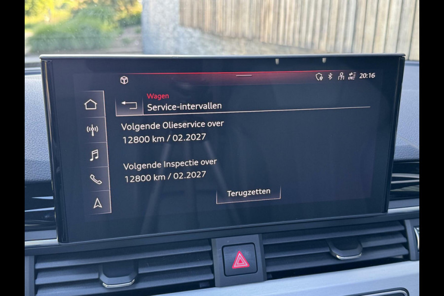 Audi A4 Avant 35 TFSI S-line Automaat | Panoramadak | Leer/alcantara bekleding | Elektrisch verstelbare bestuurdersstoel | LED verlichti