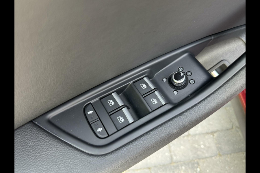Audi A5 Sportback 1.4 TFSI S-line Automaat | Navigatiesysteem | Climate control | Cruise control | LED verlichting | Sportonderstel | Bu