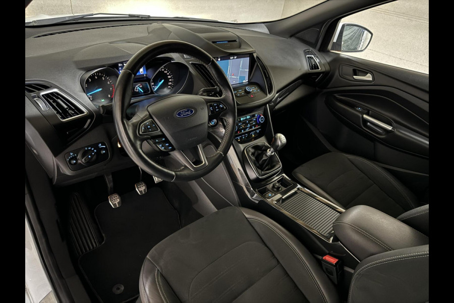 Ford Kuga 1.5 EcoBoost ST Line Winterpakket Navi Cruise Trekh.